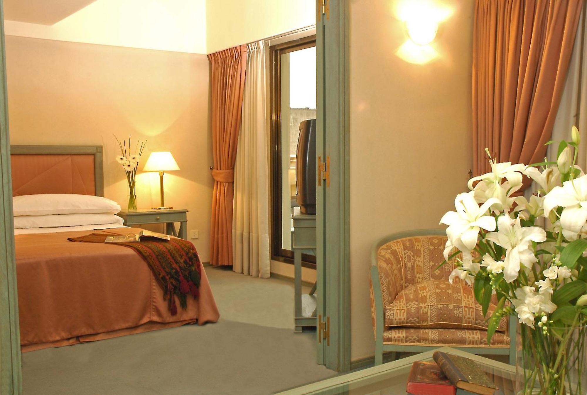 Wilton Hotel Buenos Aires — Photos 1